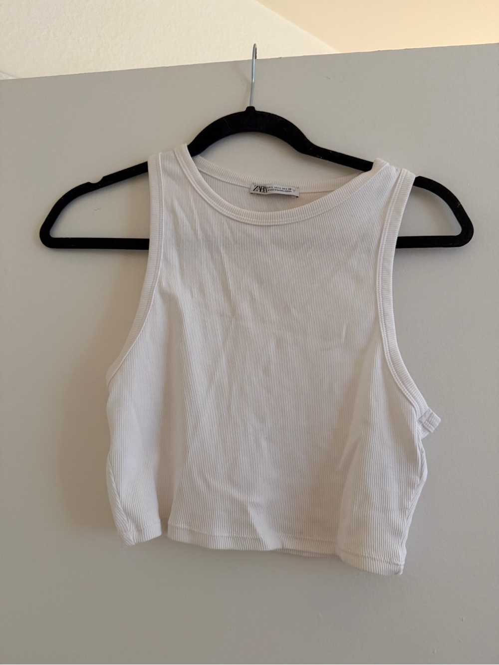 Zara White Ribbed High-Neck Crop Tank